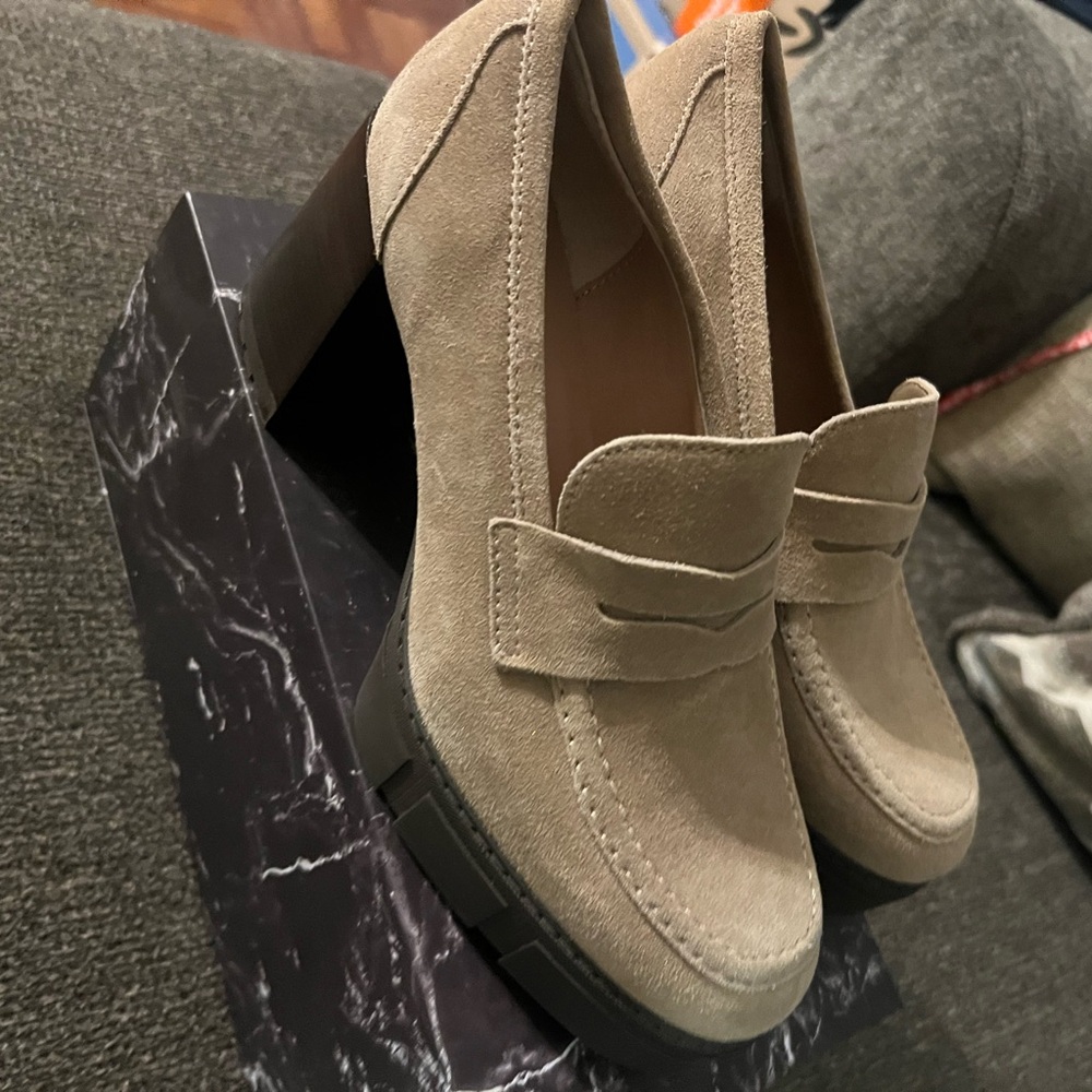 Unisa Tan Suede Women's Loafers